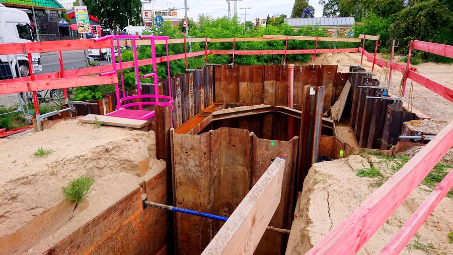 Buckower-Chaussee-Berlin-02